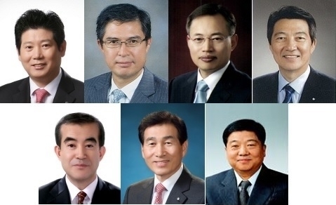 (사진 위 좌측부터) 강대석 신한금융투자 사장, 이동환 신한데이터시스템 사장, 이원호 신한신용정보 사장, 이신기 신한아이타스 사장, (사진 아래 좌측부터) 설영오 신한캐피탈 사장, 이동대 제주은행장, 이병찬 신한생명 사장