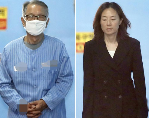 박근혜 정부에서 문화·예술계 지원배제 명단인 이른바 '블랙리스트' 작성·관리에 관여한 혐의로 재판에 넘겨진 김기춘 전 대통령 비서실장과 조윤선 전 문화체육관광부 장관이 27일 오후 서초동 서울중앙지법에서 선고 공판을 마친 뒤 호송차량으로 이동하고 있다 / 연합뉴스