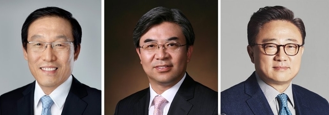 (왼쪽부터 김기남, 김현석, 고동진 사장=연합뉴스 제공)