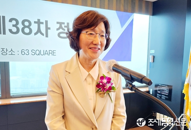 취임 인사를 전하는 황영순 신임 회장