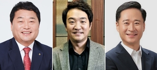 (왼쪽부터) 전국금융산업노동조합 NH농협지부 박병철 전북위원장‧고창균 제주위원장‧박종광 강원지역위원장.
