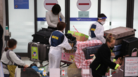 3일부터 공항 입국자 백신 접종 상관없이 10일간 자가 격리...'오미크론 쇼크'