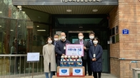 [포토뉴스] 김포공항세관 사랑동호회, '늘푸른나무복지관' 후원금 전달