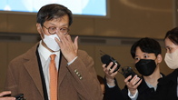 이창용 한은 총재 후보자 입국 “주요 경제리스크 모두 현실화…전문가들과 논의”