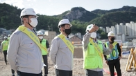 HDC현대산업개발, 안전점검확대…10년 이내 현장까지 안전 점검