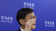 한국은행, 역대급 ‘고물가 시대’ 전망…10‧11월에도 금리인상 예고