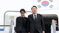 윤석열 대통령, 런던 일정 분석해보니 ‘조문 지각’ 또는 ‘소통 미비’