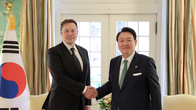尹대통령, 일론 머스크 접견…기가팩토리 한국 투자 요청
