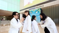 삼성바이오로직스, '가정의 달' 맞아 임직원 가족 초청 행사