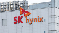 S&P, SK하이닉스 신용등급 'BBB'로 상향…