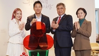 오세훈 서울시장 '희망2025나눔캠페인' 서울 1호 나눔 기부