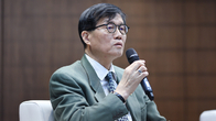 [일문일답] 이창용, 대선 직전 금통위 우려에 “경제 데이터에만 집중”