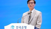 이창용 한은 총재 “과도한 경기부양은 부작용…구조개혁 병행돼야”