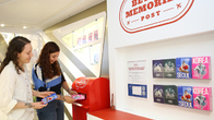 롯데면세점, 외국인 관광객 대상 엽서 보내기 체험 공간 운영