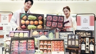 주요 백화점, 설맞이 프리미엄 대결...설 선물세트 본판매 개시