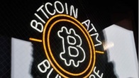 비트코인, 8만 달러 아래로 떨어져…작년 4월 이후 9개월여만