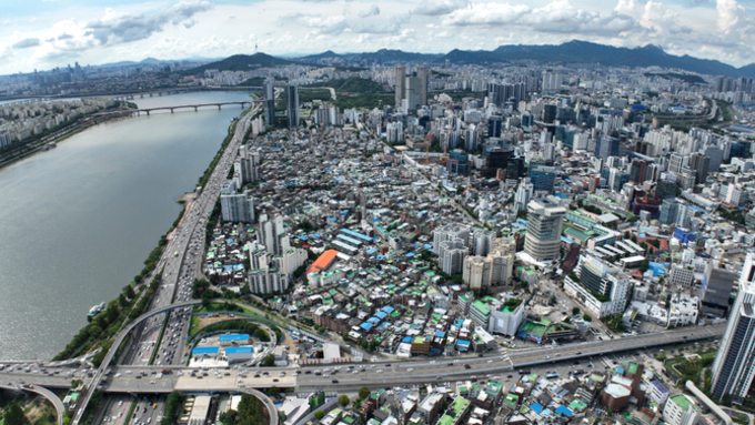 성수4지구 ‘홍보요원 철수’ 해석 충돌…합의 닷새 만에 공방 확산