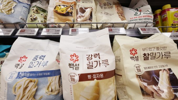 20년만에 밀가루 담합 '가격 재결정' 나선 공정위…업계 관심사는?