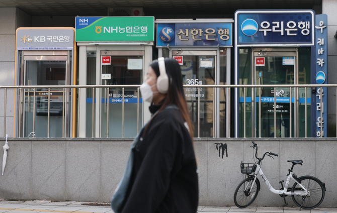 금융지주, 저축은행 대주주 적격성 심사 면제된다